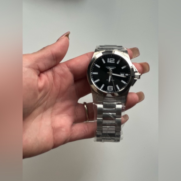 Longines Conquest, size 41 mm, reference L3.759.4.58.6 - Picture 2 of 7